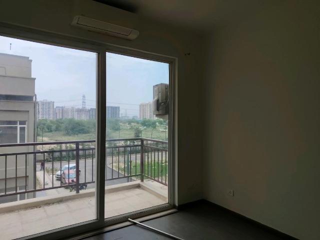 3 BHK Apartment in Sector 70A for rent Gurgaon. The reference number is 19431773