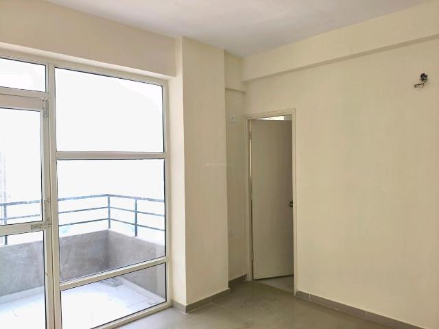 3 BHK Apartment in Sector 70A for rent Gurgaon. The reference number is 21170319