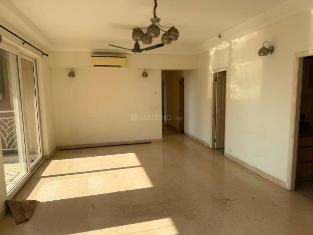 3 BHK Apartment in Sector 70A for rent Gurgaon. The reference number is 21217361