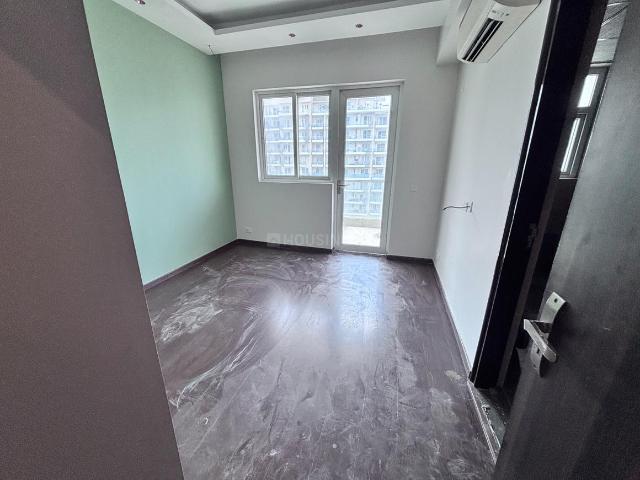 3 BHK Apartment in Sector 70A for resale Gurgaon. The reference number is 20711645