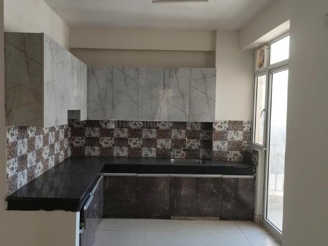 3 BHK Apartment in Sector 71 for resale Gurgaon. The reference number is 19358072