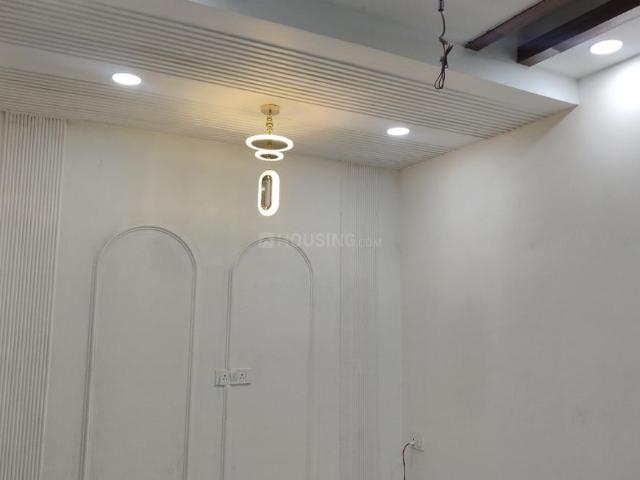 3 BHK Apartment in Sector 72 for resale Noida. The reference number is 20606009