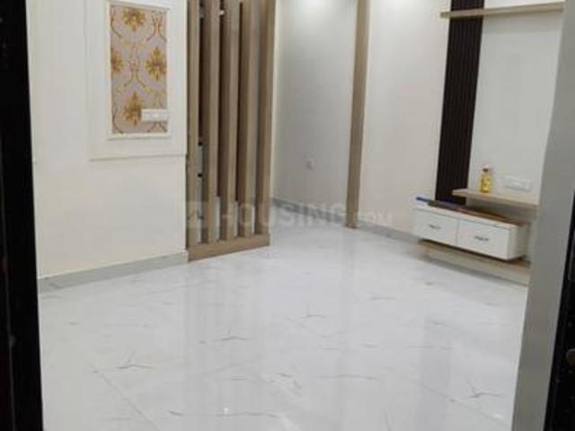 3 BHK Apartment in Sector 72 for resale Noida. The reference number is 21298421