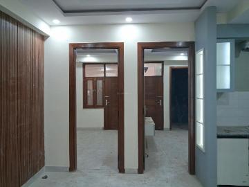 3 BHK Apartment in Sector 73 for resale Noida. The reference number is 19700775