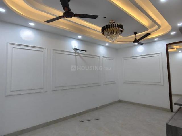 3 BHK Apartment in Sector 73 for resale Noida. The reference number is 20680996