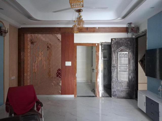 3 BHK Apartment in Sector 74 for resale Noida. The reference number is 20724952