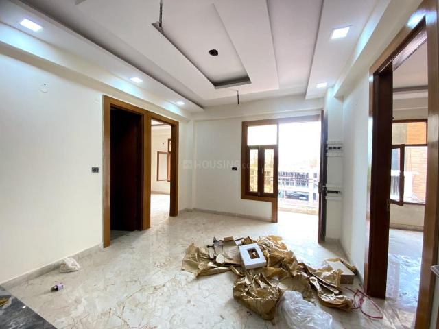 3 BHK Apartment in Sector 73 for resale Noida. The reference number is 20738952