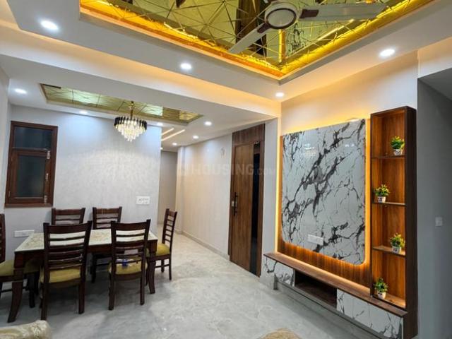 3 BHK Apartment in Sector 73 for resale Noida. The reference number is 21091786