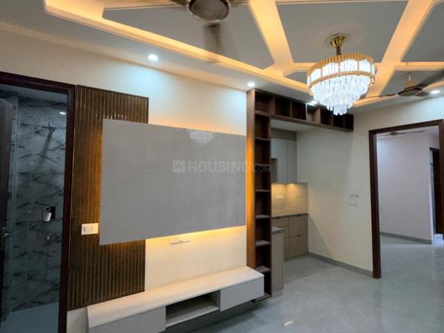 3 BHK Apartment in Sector 73 for resale Noida. The reference number is 21091338