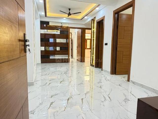 3 BHK Apartment in Sector 73 for resale Noida. The reference number is 21183249