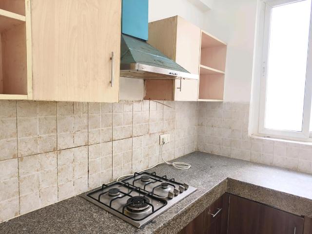 3 BHK Apartment in Sector 84 for rent Gurgaon. The reference number is 16761912