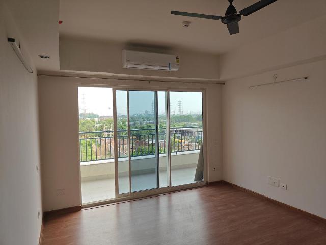 3 BHK Apartment in Sector 85 for rent Gurgaon. The reference number is 21019162