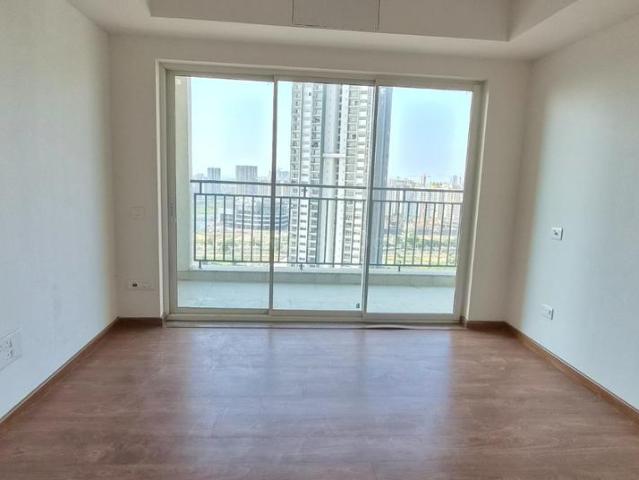 3 BHK Apartment in Sector 85 for resale Gurgaon. The reference number is 21178578