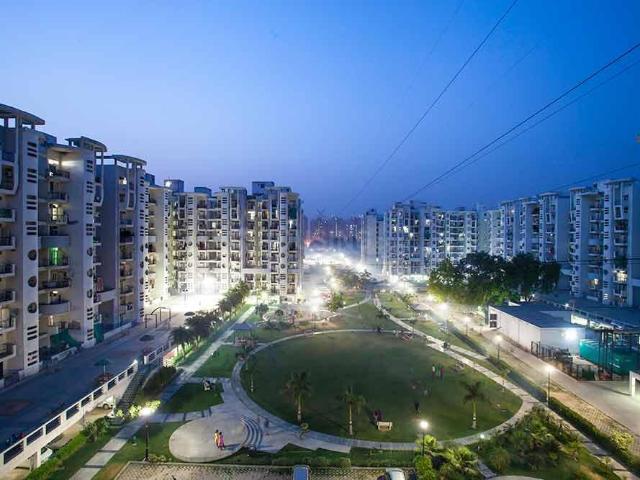 3 BHK Apartment in Sector 86 for rent Faridabad. The reference number is 20184133