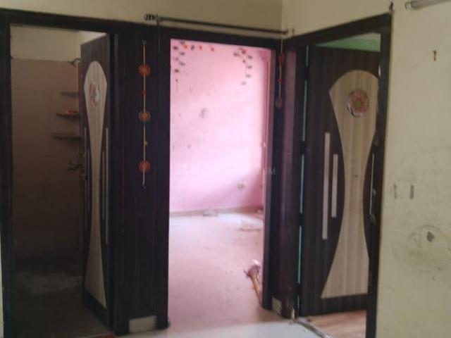 3 BHK Apartment in Sector 87 for rent Faridabad. The reference number is 19918403