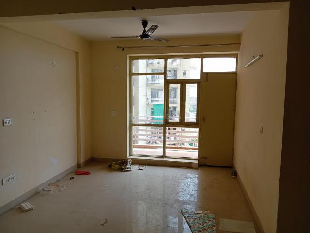 3 BHK Apartment in Sector 89 for rent Faridabad. The reference number is 21278146
