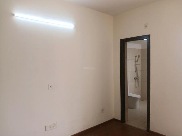 3 BHK Apartment in Sector 89 for rent Gurgaon. The reference number is 19710834
