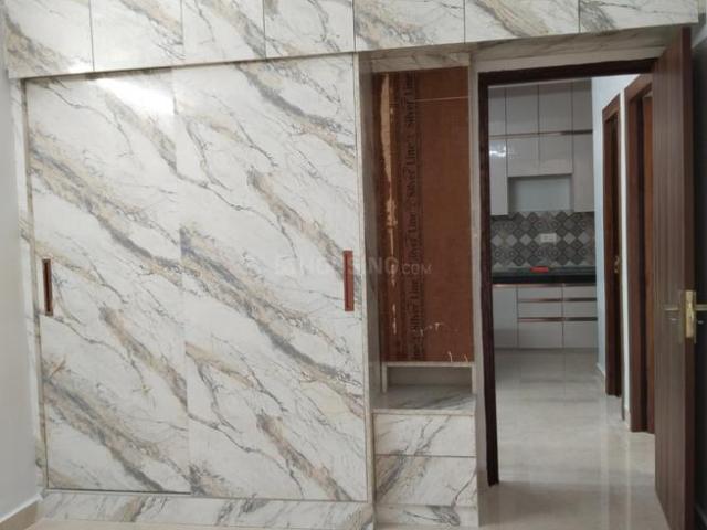 3 BHK Apartment in Sector 89 for rent Gurgaon. The reference number is 21205227