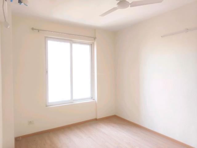 3 BHK Apartment in Sector 89 for resale Gurgaon. The reference number is 20383805