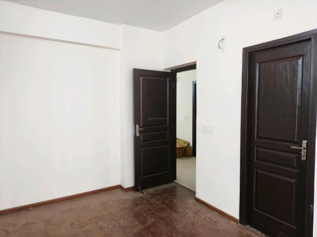 3 BHK Apartment in Sector 89 for resale Gurgaon. The reference number is 20797277