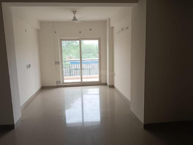 3 BHK Apartment in Sector 80 for rent Faridabad. The reference number is 19257445