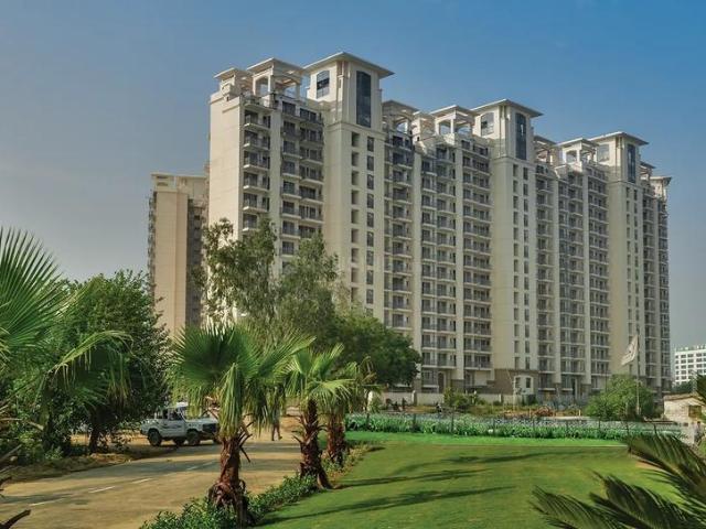 3 BHK Apartment in Sector 80 for rent Gurgaon. The reference number is 21084011