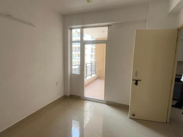 2 BHK Apartment in Sector 81 for rent Gurgaon. The reference number is 20675136