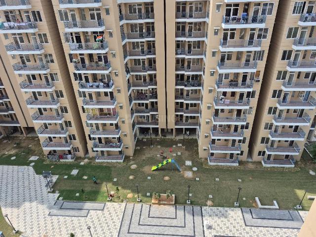 3 BHK Apartment in Sector 81 for rent Gurgaon. The reference number is 20985279