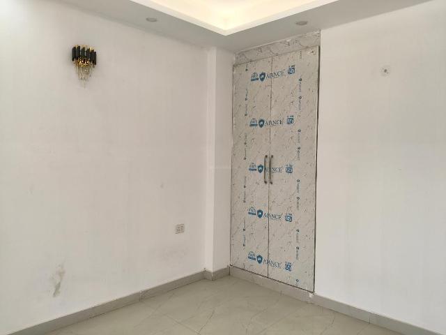 3 BHK Apartment in Sector 81 for rent Gurgaon. The reference number is 20007573