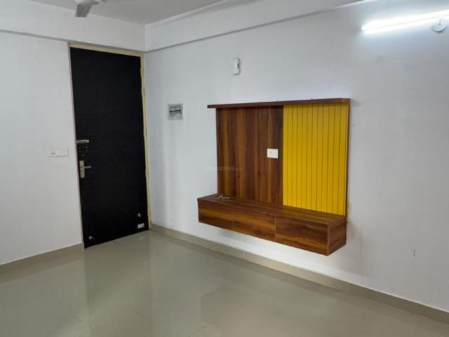 3 BHK Apartment in Sector 81 for rent Gurgaon. The reference number is 21174280