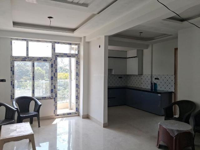 3 BHK Apartment in Sector 81 for resale Noida. The reference number is 19548158