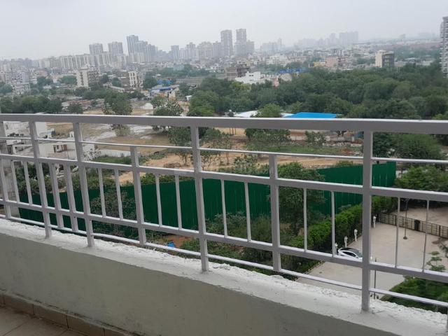 3 BHK Apartment in Sector 82 for rent Gurgaon. The reference number is 20681746
