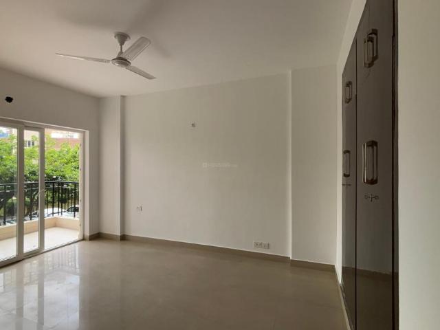 3 BHK Apartment in Sector 82 for resale Gurgaon. The reference number is 21202604