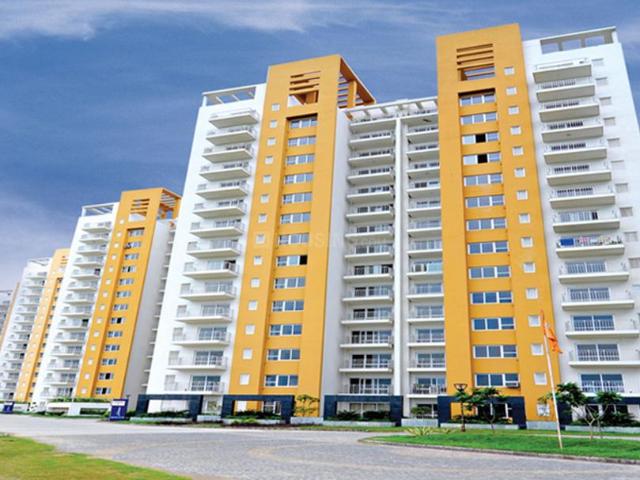 3 BHK Apartment in Sector 82 for resale Faridabad. The reference number is 19972458