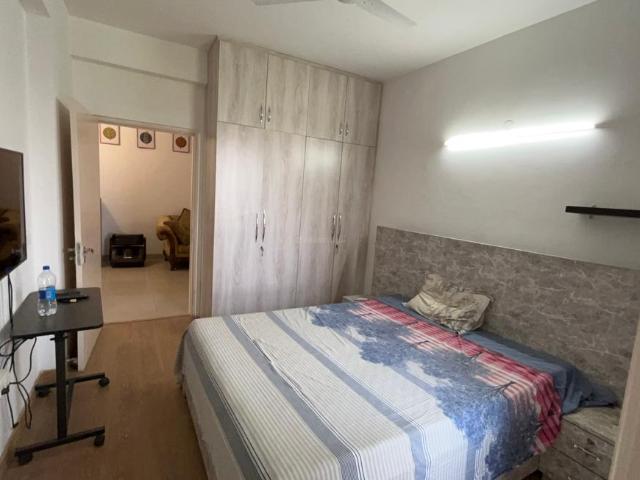 3 BHK Apartment in Sector 83 for rent Gurgaon. The reference number is 21172507