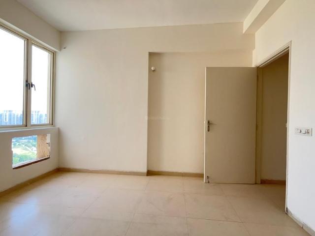 3 BHK Apartment in Sector 83 for resale Gurgaon. The reference number is 21170449