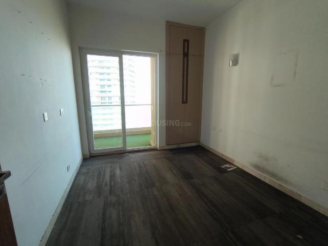 3 BHK Apartment in Sector 94 for rent Noida. The reference number is 19976193