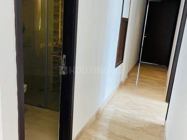 3 BHK Apartment in Sector 94 for rent Noida. The reference number is 20435055