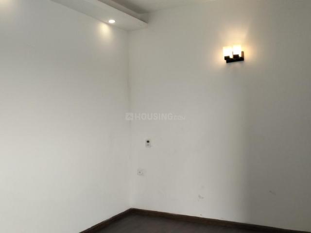 3 BHK Apartment in Sector 94 for rent Noida. The reference number is 20523180