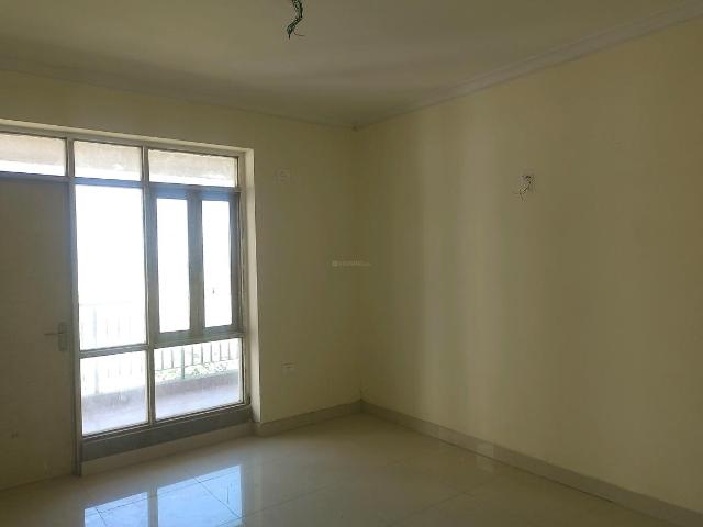 3 BHK Apartment in Sector 99 for resale Gurgaon. The reference number is 18340817
