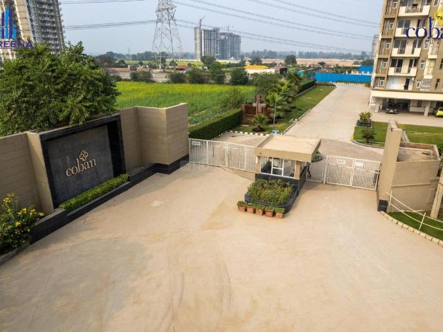 3 BHK Apartment in Sector 99A for resale Gurgaon. The reference number is 21105308