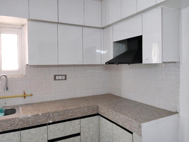 3 BHK Apartment in Sector 92 for rent Gurgaon. The reference number is 19292078