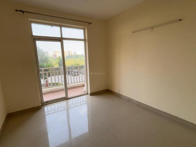 3 BHK Apartment in Sector 92 for rent Gurgaon. The reference number is 21170574