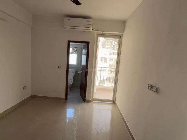 3 BHK Apartment in Sector 92 for rent Gurgaon. The reference number is 21172036