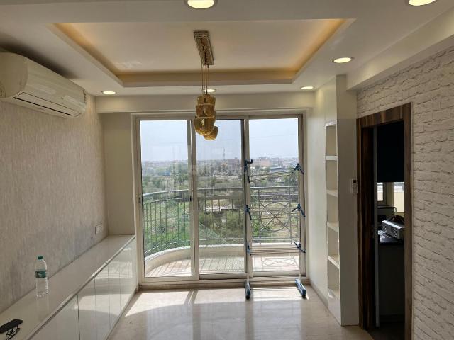 3 BHK Apartment in Sector 92 for resale Gurgaon. The reference number is 20591735
