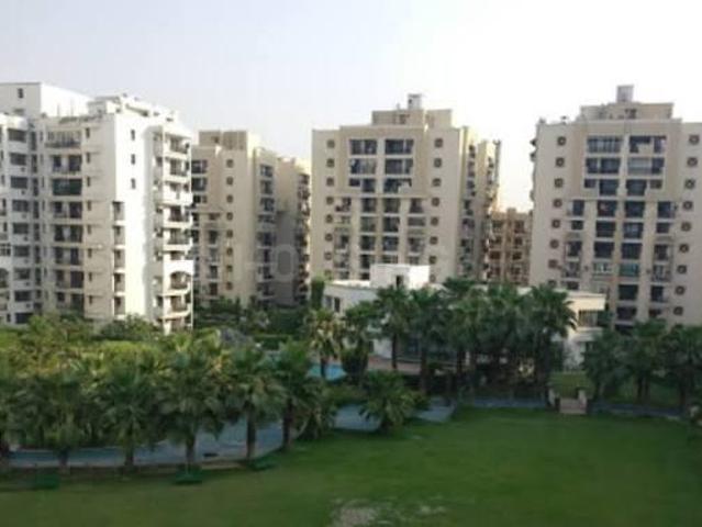 3 BHK Apartment in Sector 93A for rent Noida. The reference number is 18695493