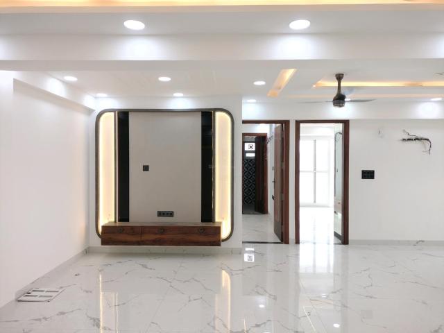 3 BHK Apartment in Sector 9 Dwarka for resale New Delhi. The reference number is 21014936