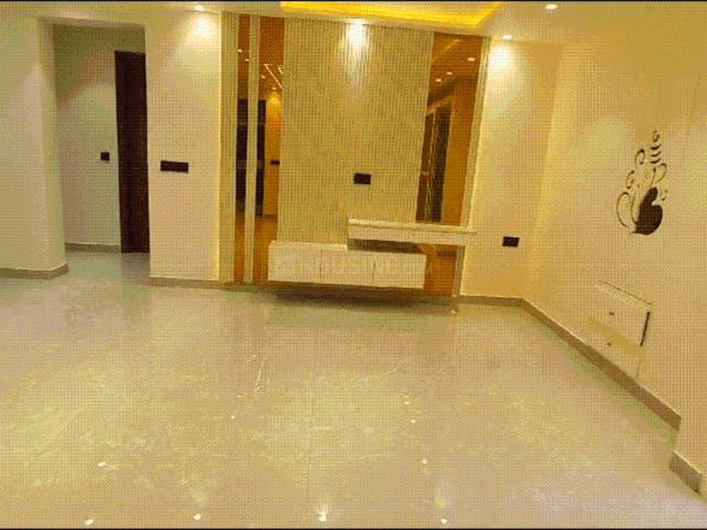 3 BHK Apartment in Sector 9 Rohini for resale New Delhi. The reference number is 15749708