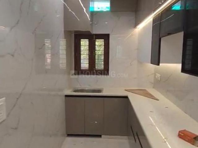 3 BHK Apartment in Sector 9 Rohini for resale New Delhi. The reference number is 20832431