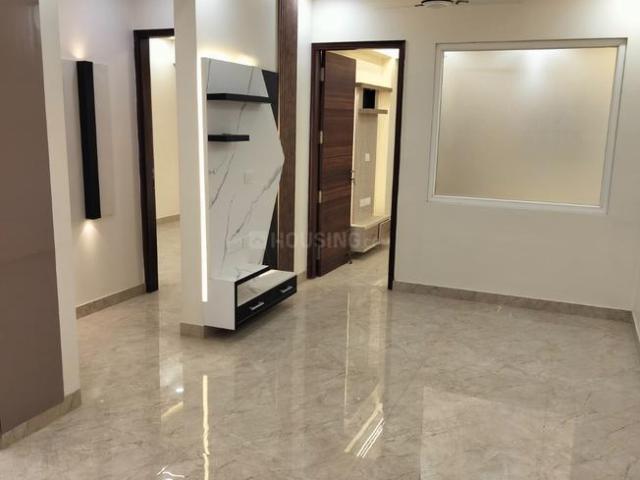 3 BHK Apartment in Sector 9 Rohini for resale New Delhi. The reference number is 21167219